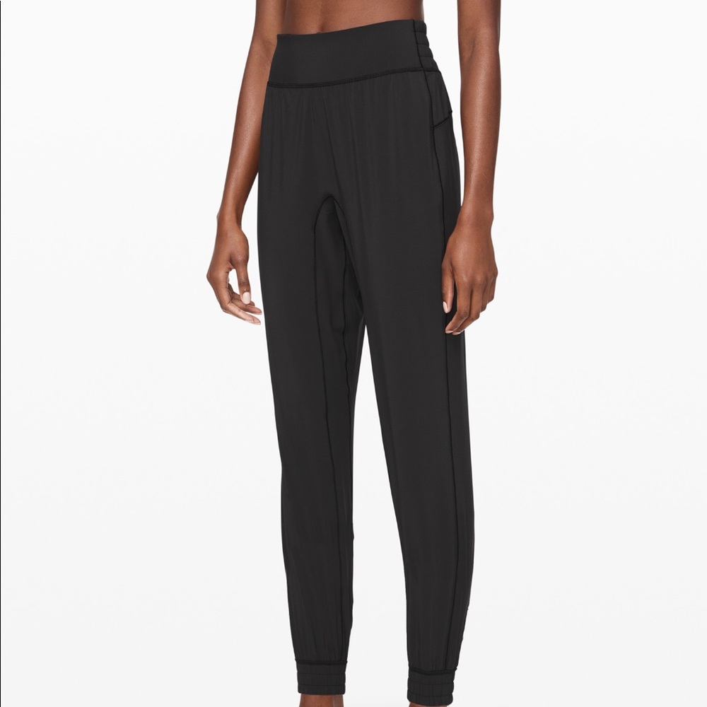 Lululemon Sun Setter Jogger